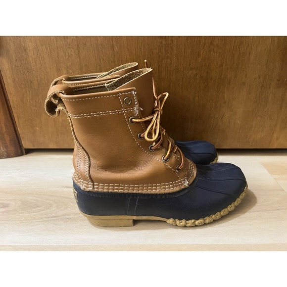 Vintage LL Bean 8" Leather Duck Bean Boots Womens Navy Blue Made in USA Size 8? - Picture 1 of 9